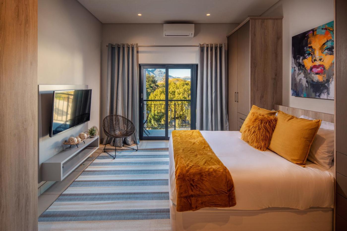 The Den Apartments By Raw Africa Collection Στέλενμπος Εξωτερικό φωτογραφία